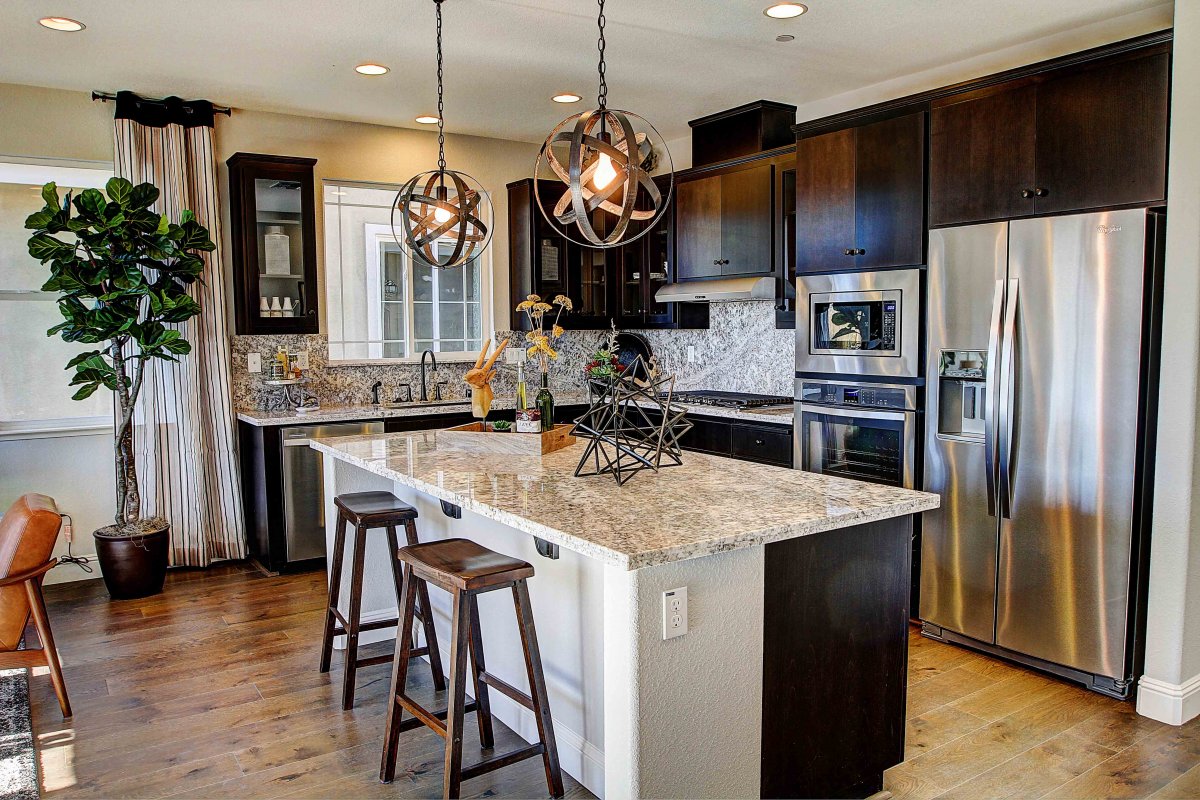 promotion image - Avondale at North Village Grand Opening 