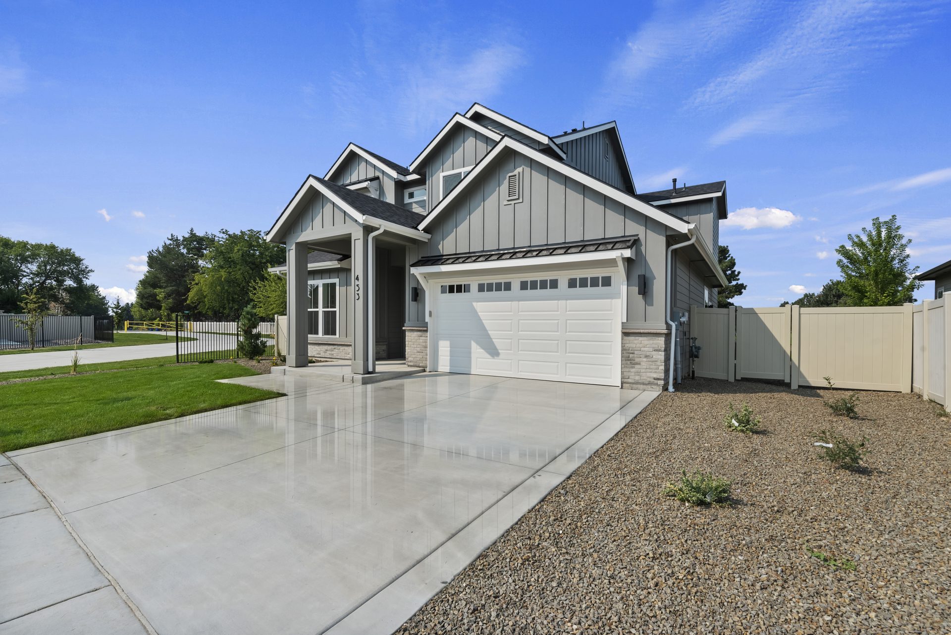 03-003_Front View.jpg